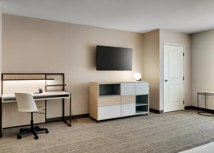 Towneplace By Marriott Show 3*
