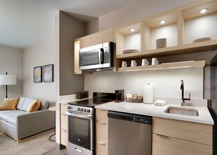 Towneplace By Marriott Show 3*